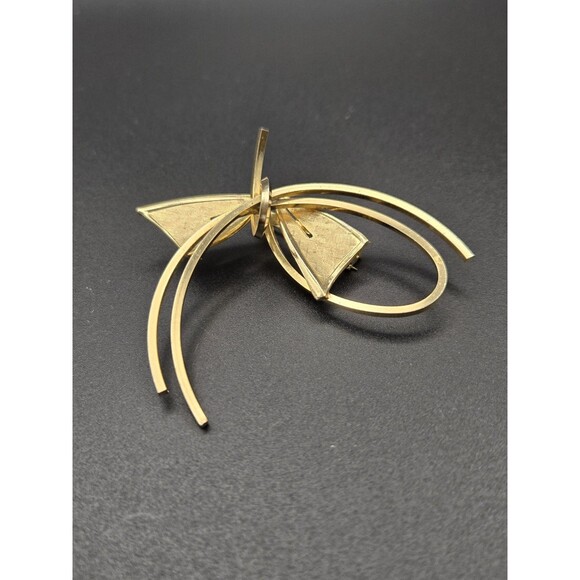 Art Deco Goldtone RIbbon Bow Brooch Pin - Picture 2 of 8